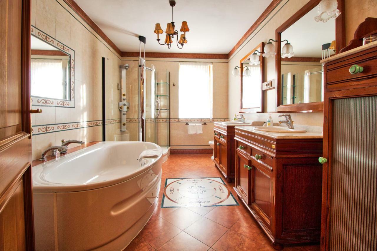 אגר Palazzo Wellness Villa מראה חיצוני תמונה